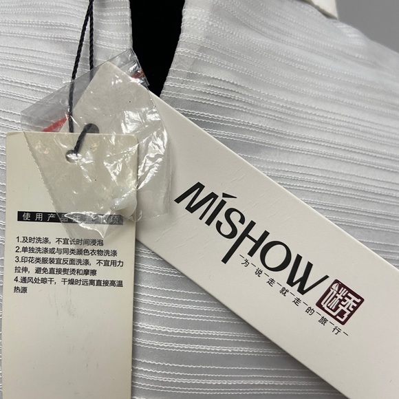 MISHOW Swan Sleeveless Dress - Picture 7 of 9